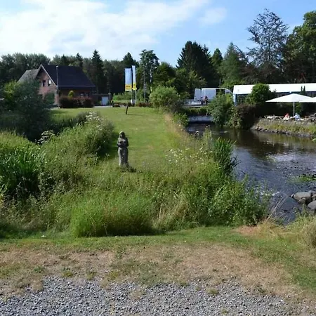 4-sterne Allium In 아파트 브뤼겐